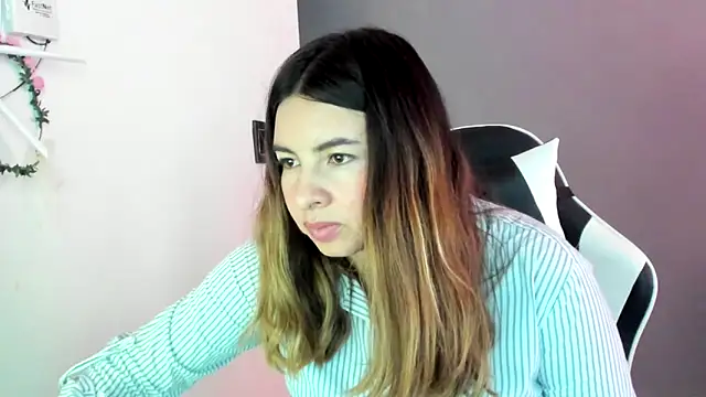 __Emma__11__Lecat_ webcam