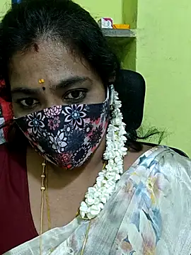 Tamil_Mithra webcam