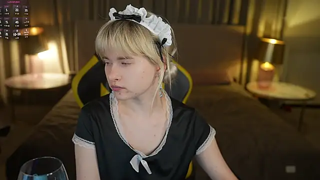 Ava_kiss054 webcam