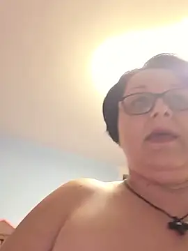 diana_diafan - Diana_Diafan's free webcam - UK Sex Cams