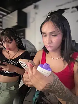 Isabella-Teen