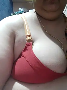 tamilthanushri webcam