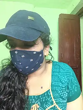 yourtina webcam