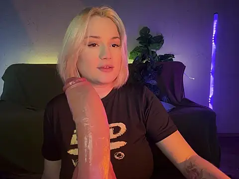 MCThroatGoat webcam
