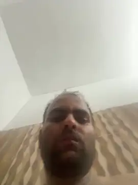 hardlysuck