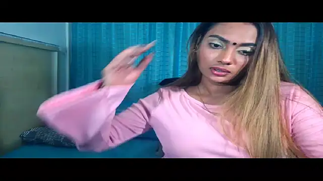 sexyindianchic webcam