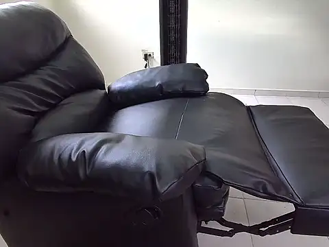 Dollarhot30 live sex cam