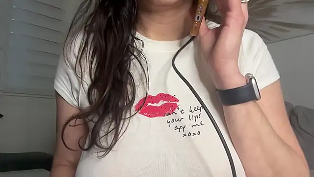 Serena_4you webcam