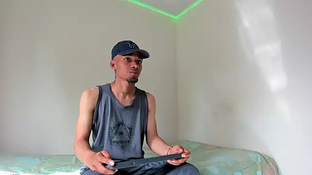 Sexyboy_0199 webcam