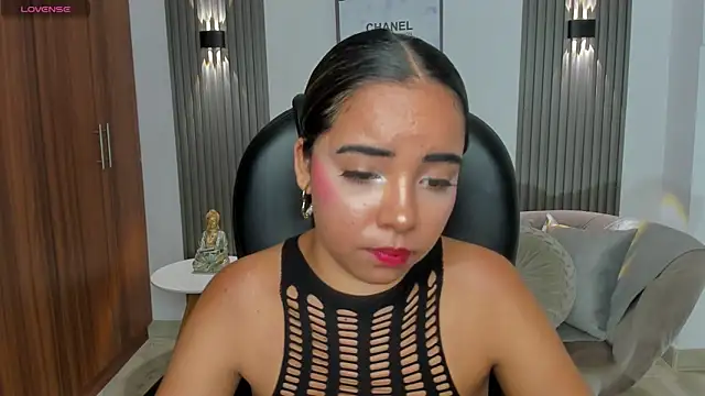 alana_martiins webcam