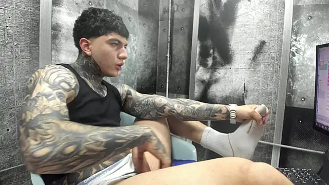 Gury_tattoo