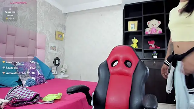 Mara_Summerr webcam