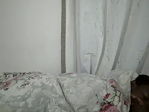 queen_beev webcam