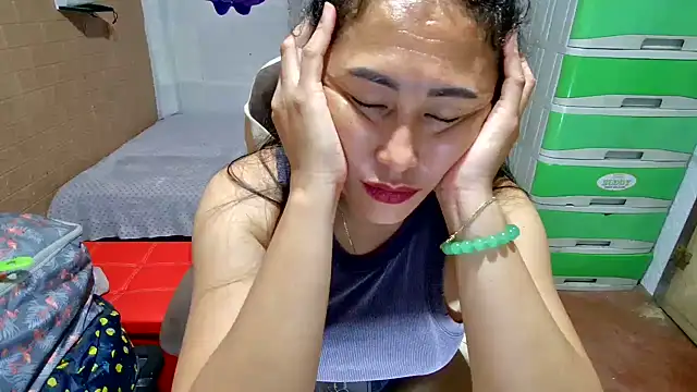 Filipina_Desire webcam