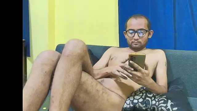 Cute_boy2000 webcam