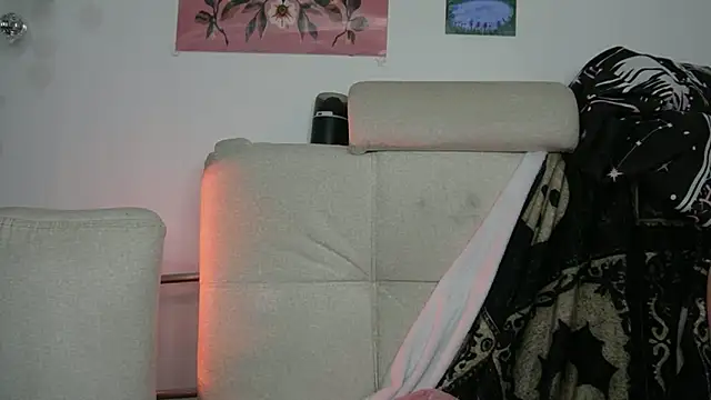 ari_kat webcam