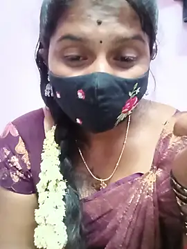 CuteDevilAnu webcam