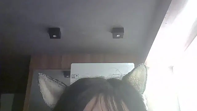 SkinnyKitten webcam