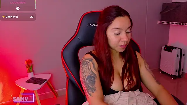 samantha_tattu webcam
