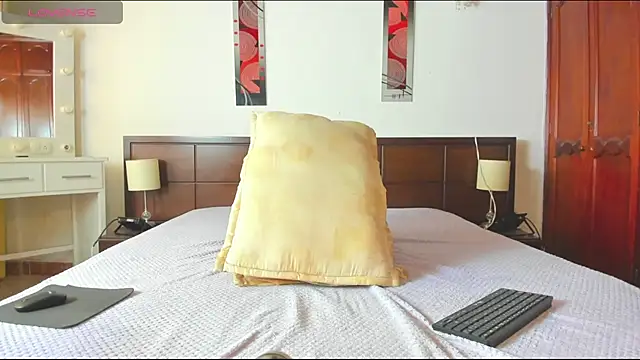 MiaMarin_hot webcam
