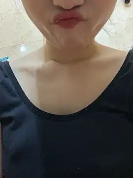 ali_za88 webcam