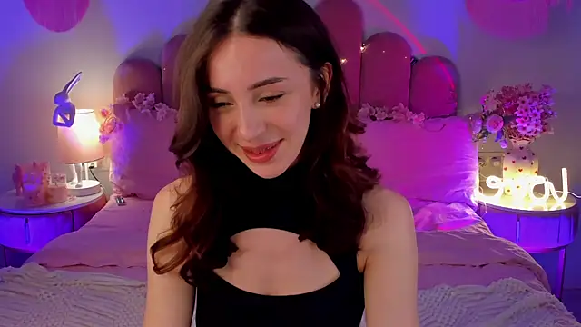 ElsaYoung webcam