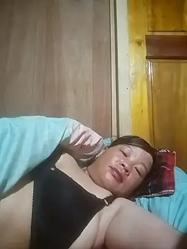 missagkute20 - MISSAGKUTE20's free webcam - UK Sex Cams