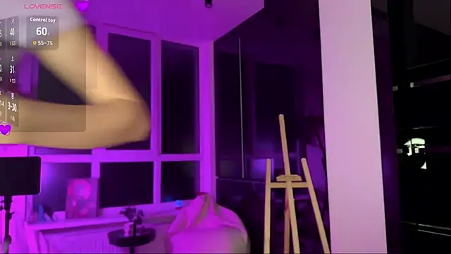 YummyTati webcam