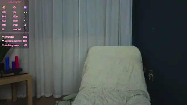 laracroftmansion webcam