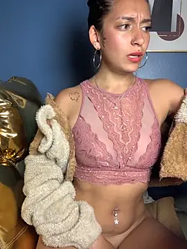 DulceLatinaxo webcam