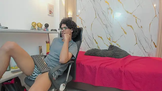 Zayn_Fox32 webcam