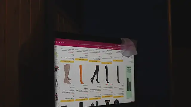 VanessaDoyle webcam