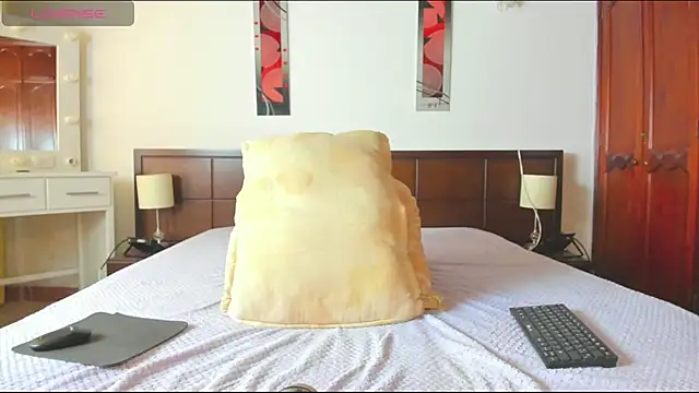 MiaMarin_hot webcam