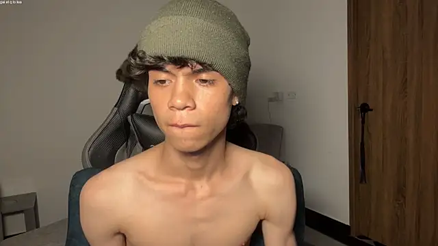 OopsAgain_ webcam