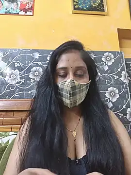 Wildsimmi25 webcam