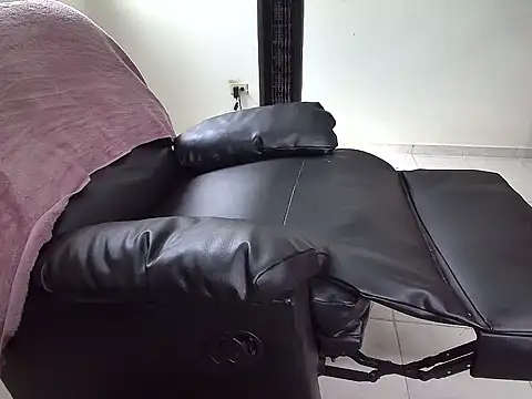 Dollarhot30 webcam