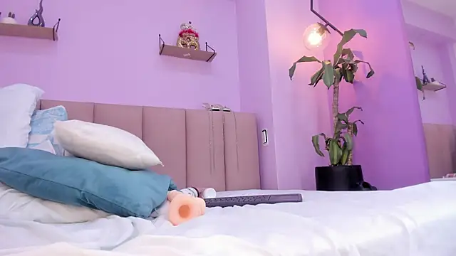 sam_doll_ webcam