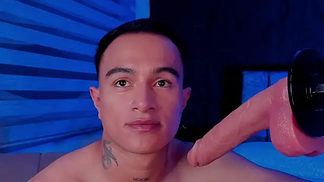 LiamDeep webcam