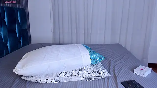 SabrinaMaddox webcam