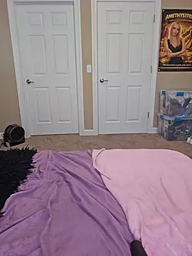 AmethystFoxx webcam