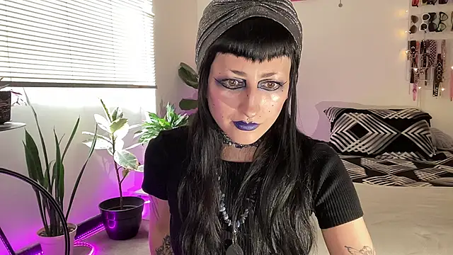 ELENA_UMBRA webcam