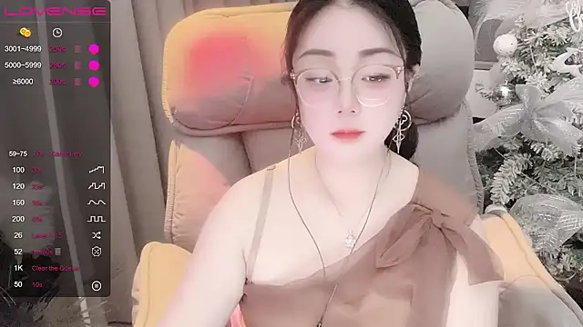 Monica-666888- webcam