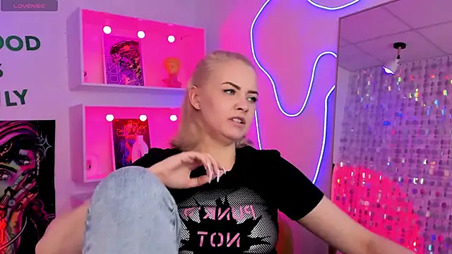 StephanieSweety webcam