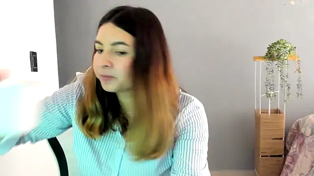 __Emma__11__Lecat_ webcam