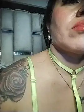chelaqueen_ webcam