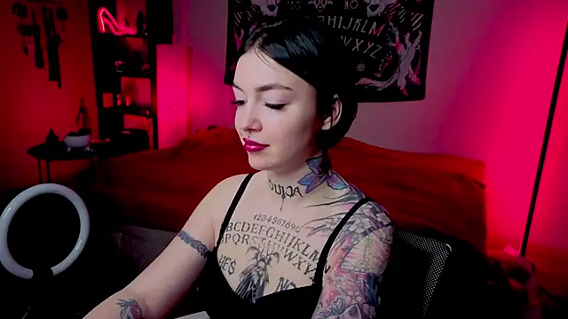 Magic_Allie webcam