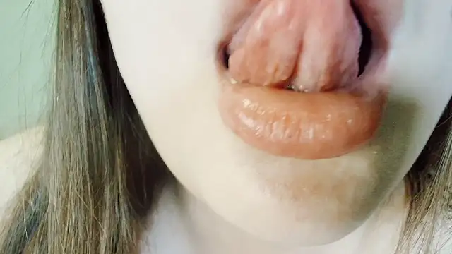 AliseSexyDoll777 webcam