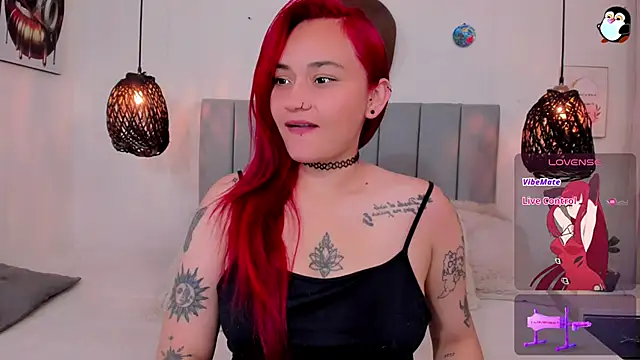 luna_lobooo webcam