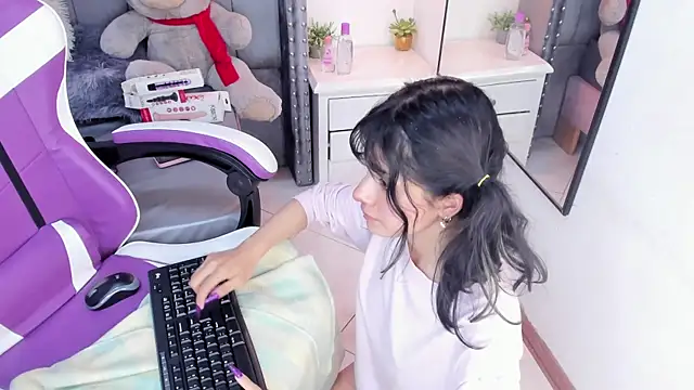 Miyu_Komori webcam
