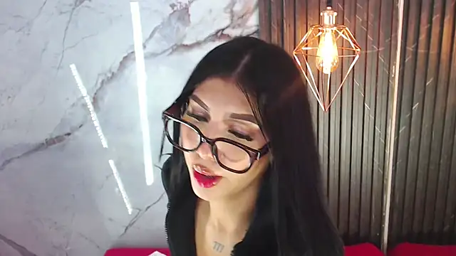 CamelyHott webcam